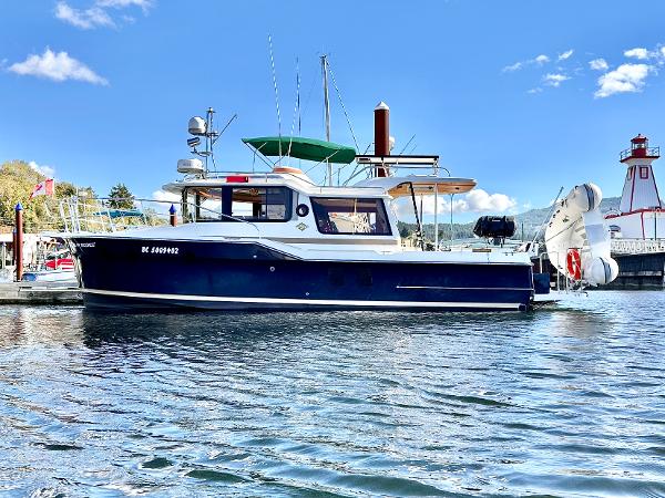 Ranger Tugs R-29