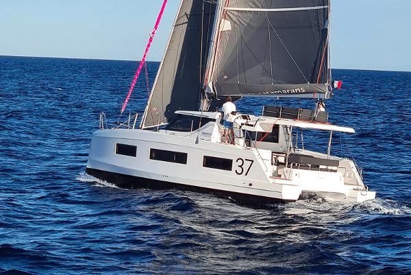 2025 Aventura 37