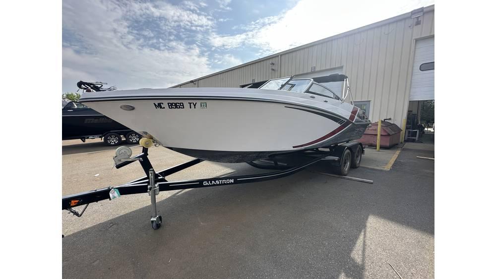 2017 Glastron GTS 225
