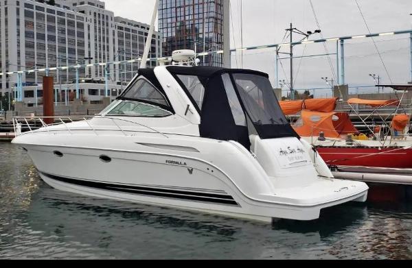 2004 Formula 37 Performance Cruiser