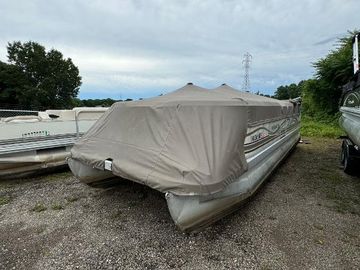2000 Bennington 2275 RL