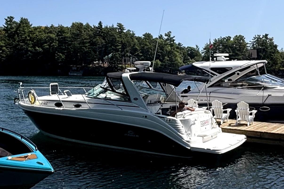 2006 Rinker Fiesta Vee 342