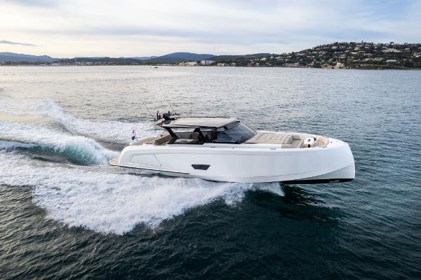 2024 Vanquish Yachts VQ58