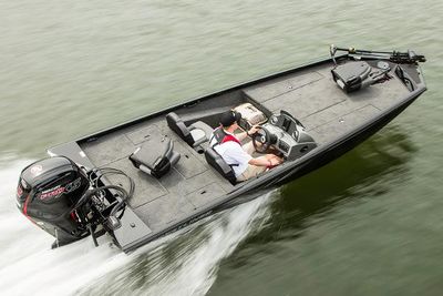 Crestliner VT 19 Boat
