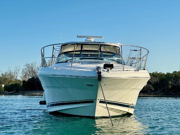 Sea Ray 44 Sundancer 2007 Sea Ray 44 Sundancer yacht anchored in calm waters.