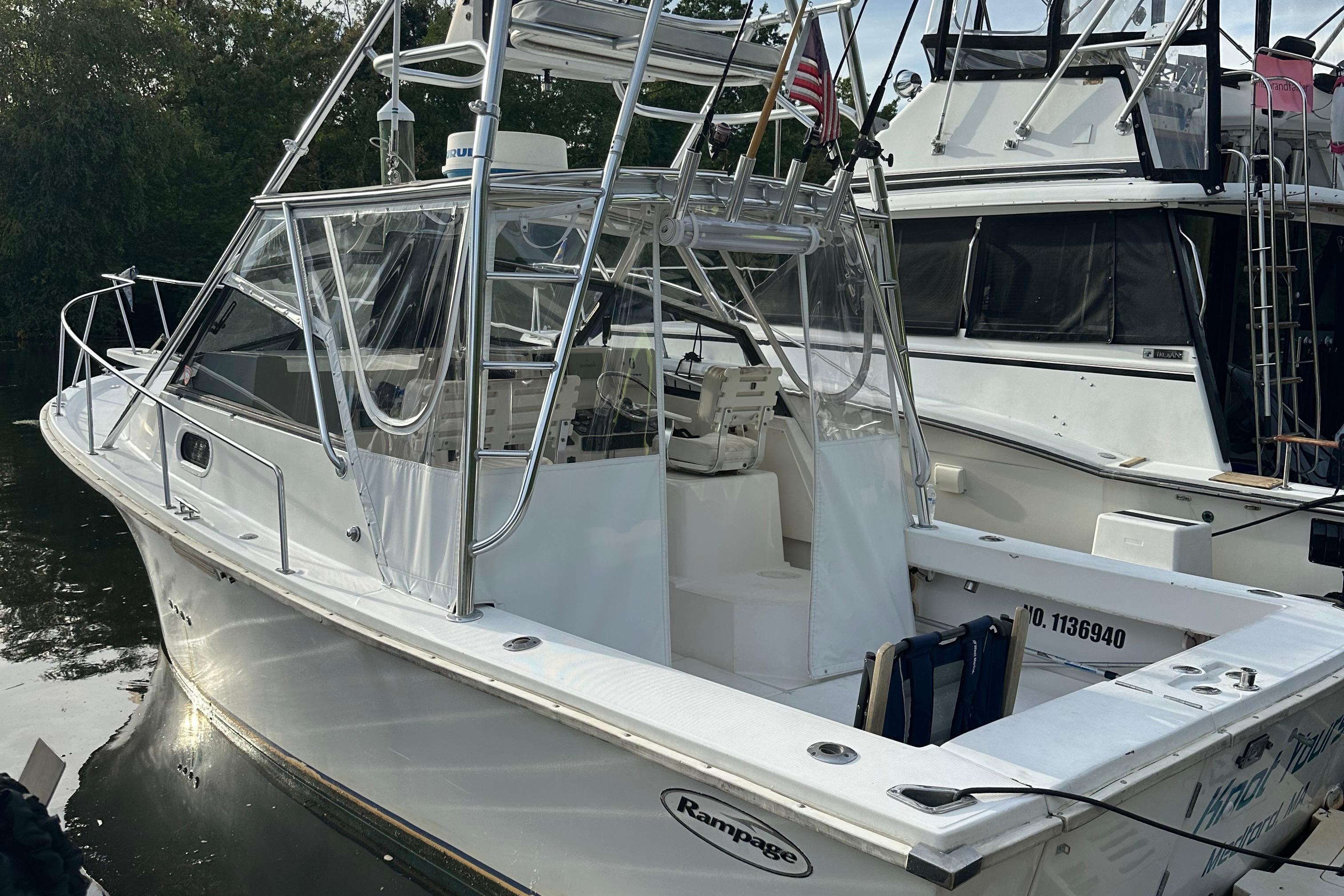 1998 Rampage 28 Express