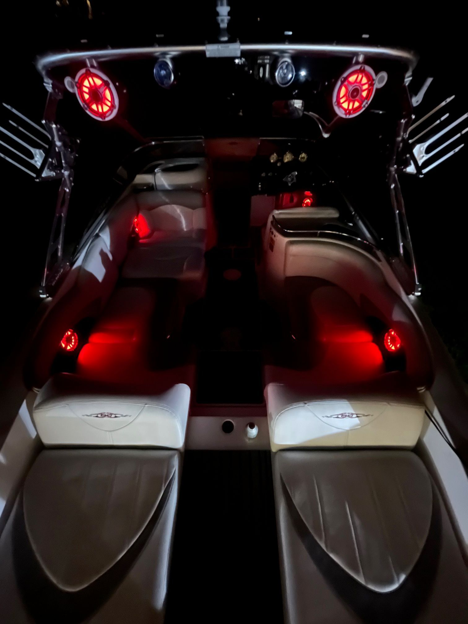 2005 MasterCraft X-80