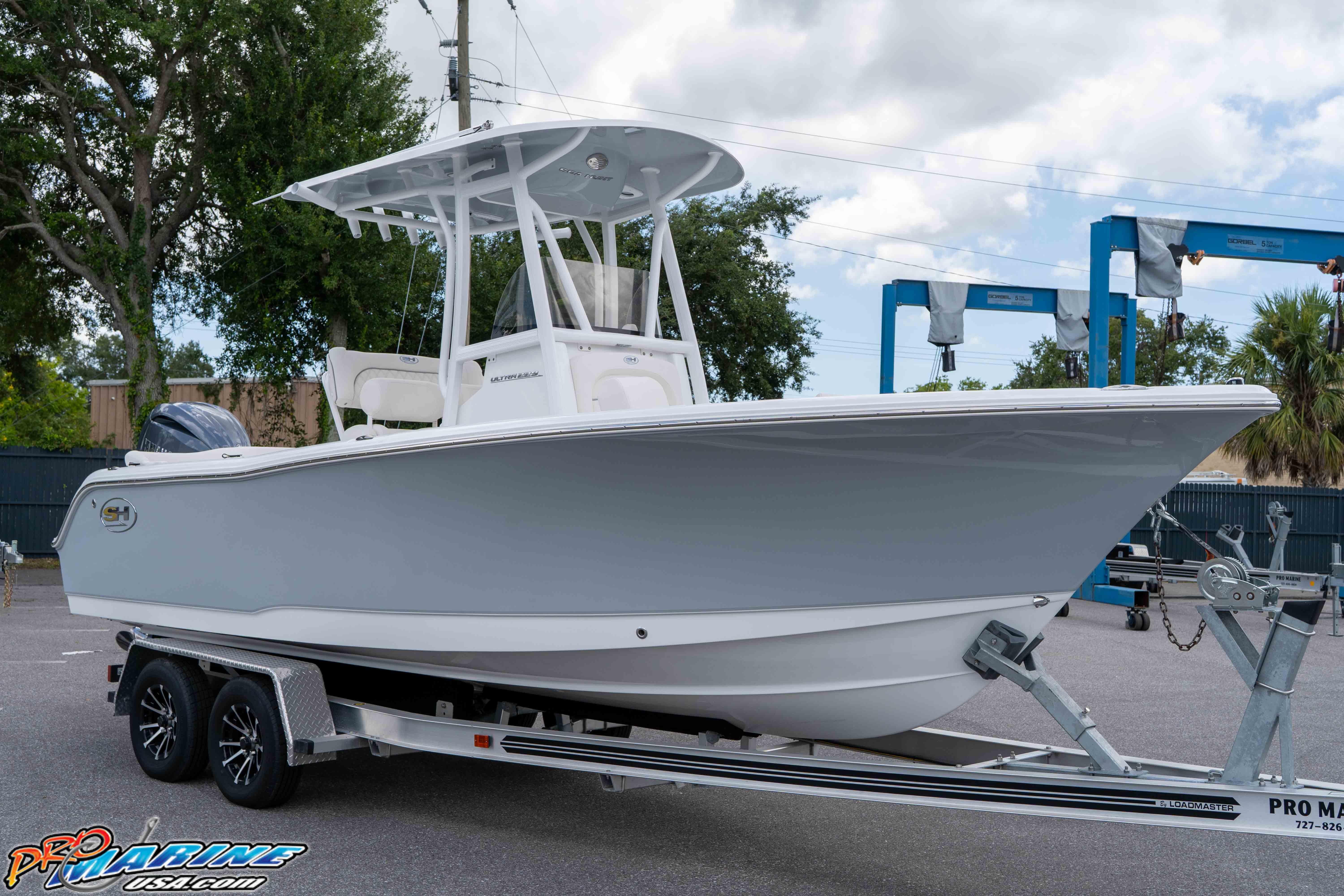 2025 Sea Hunt Ultra 229