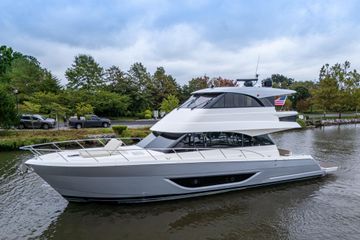 2023 Maritimo M55