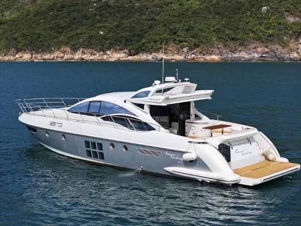 Azimut 62S