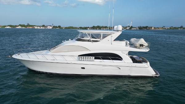 Hatteras 64 Motor Yacht 2006 Hatteras 64 Motor Yacht cruising on open water.