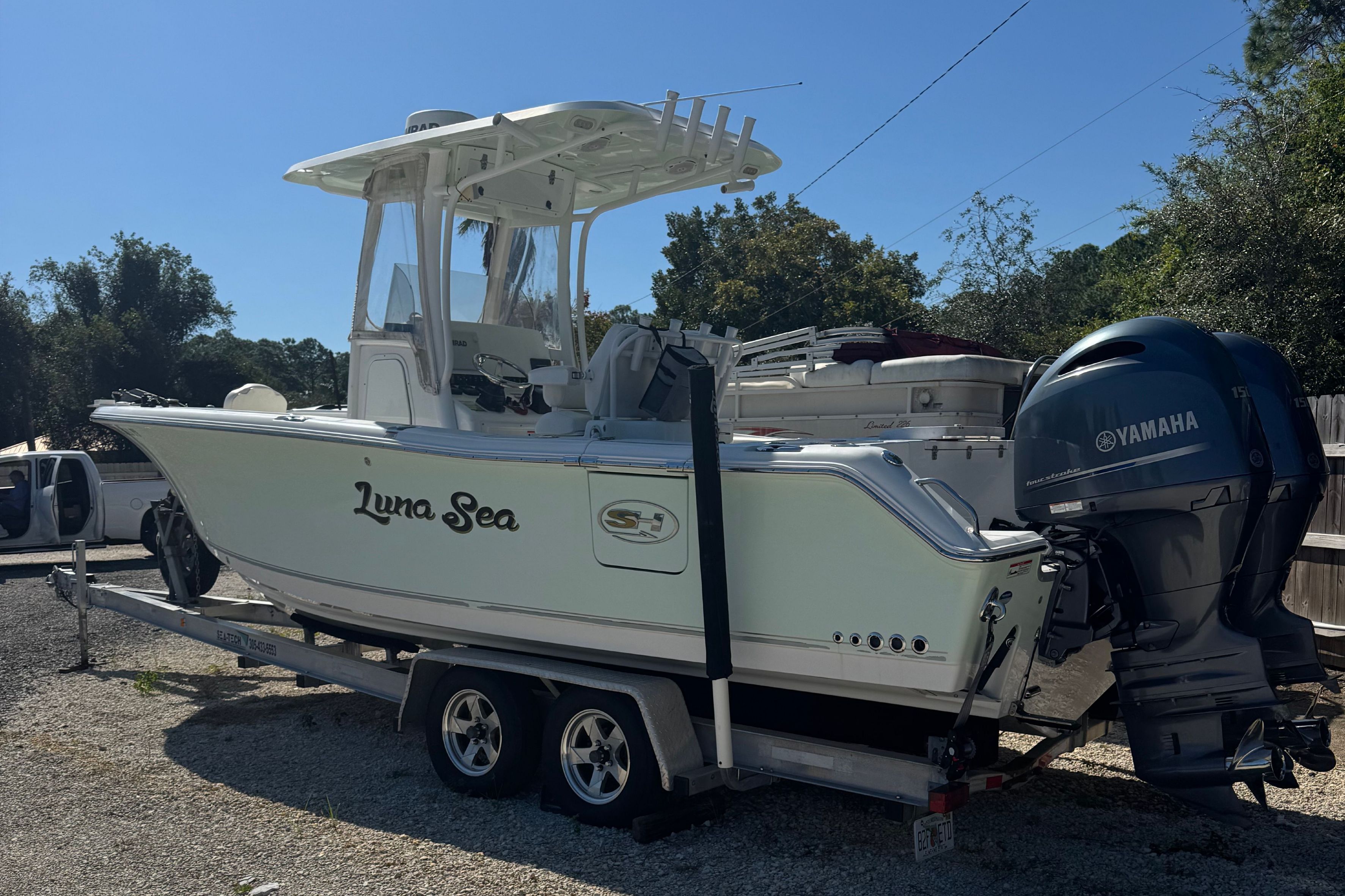 2015 Sea Hunt Gamefish 25