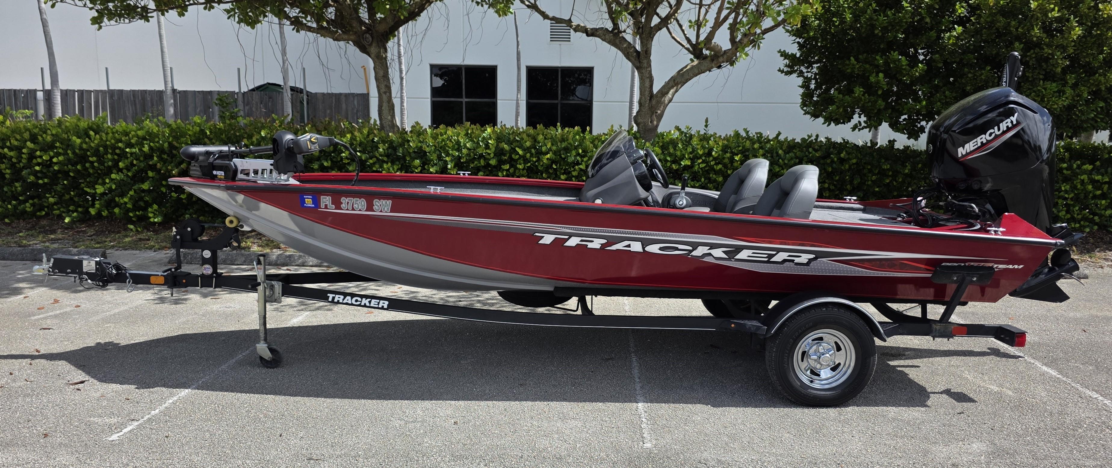 2020 Tracker PRO 175 TXW