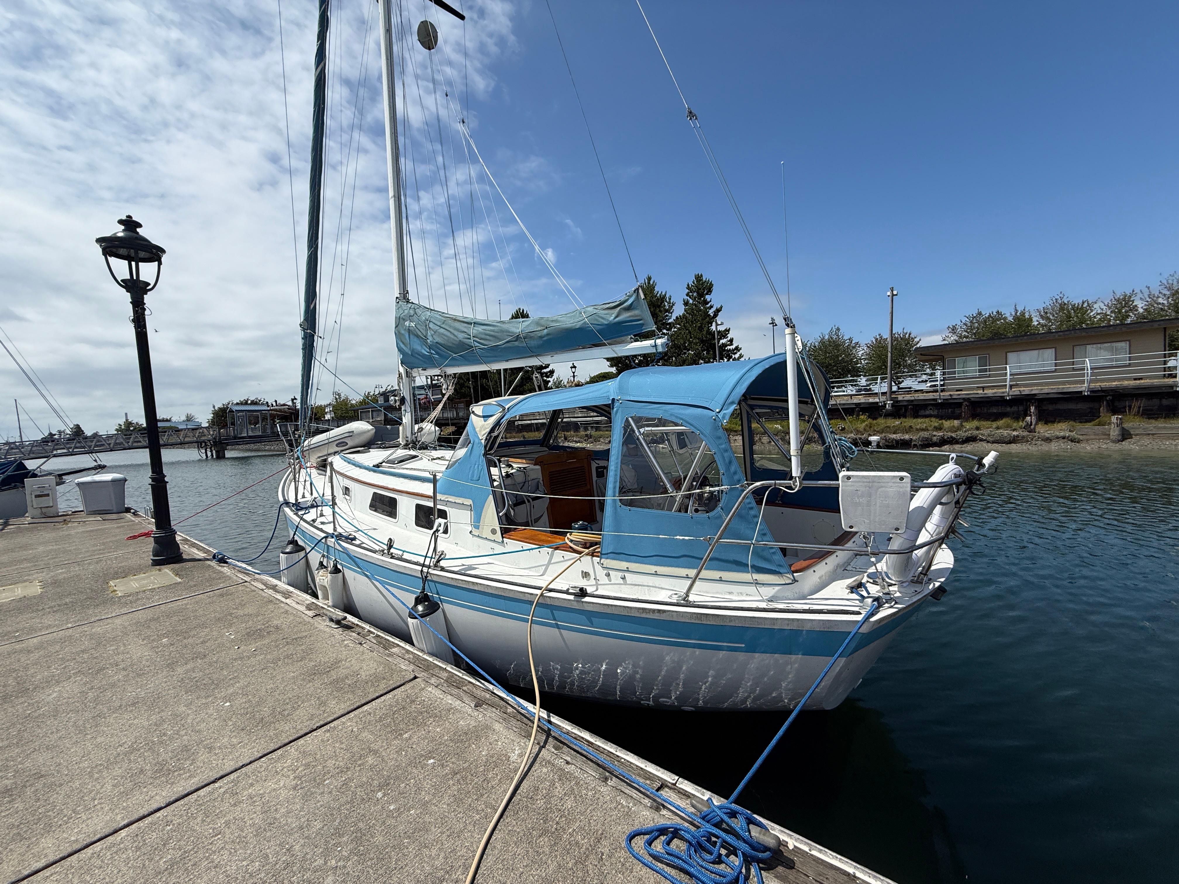 1984 Aloha 32