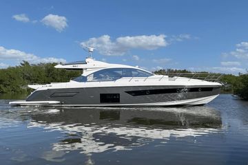 2025 Azimut S6