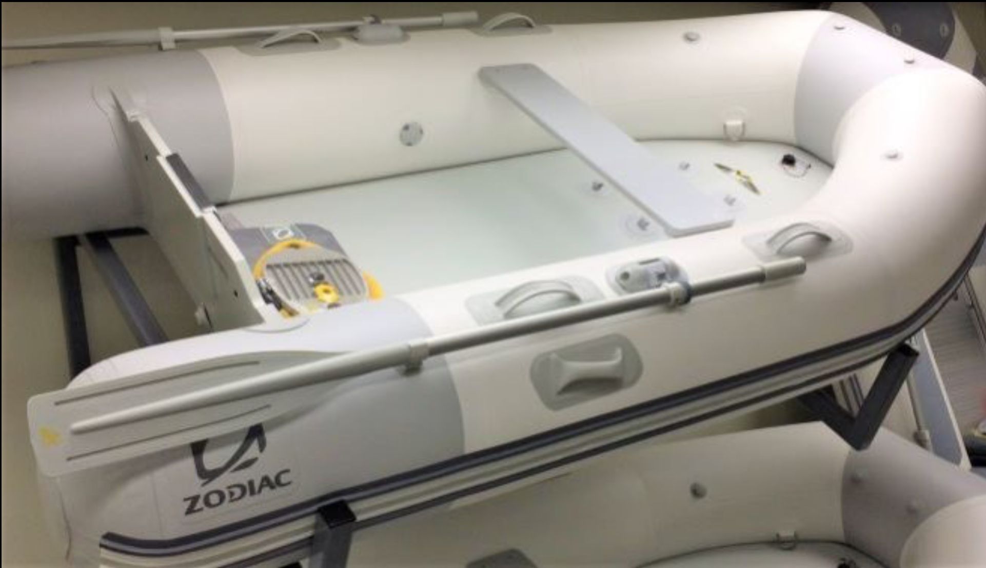 1999 Zodiac Cadet 240 Fastroller