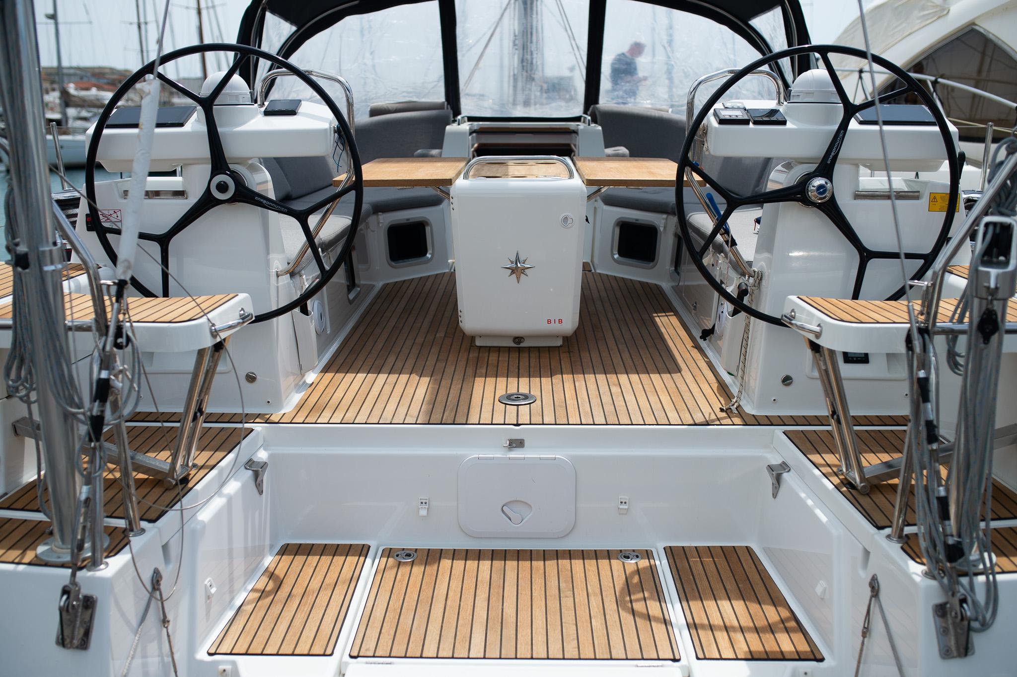 Jeanneau 54