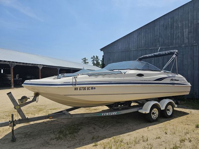1999 Godfrey 237 Fun Deck