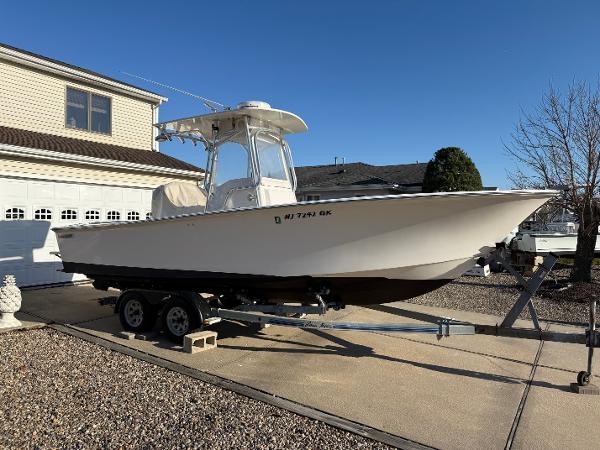 2001 Silverhawk 24 Center Console