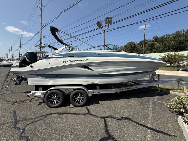 Crownline Eclipse E240 XS