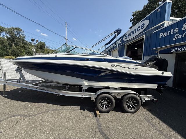2026 Crownline E220 XS