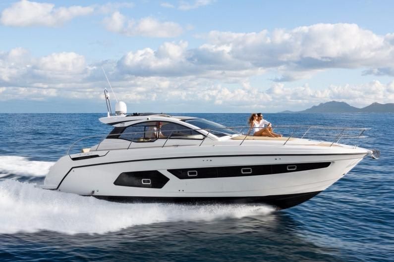 2019 Azimut Atlantis 43