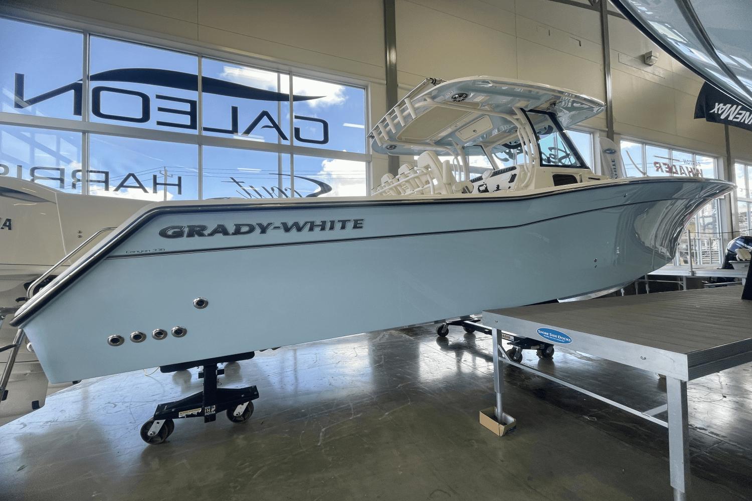 Grady-White Canyon 336