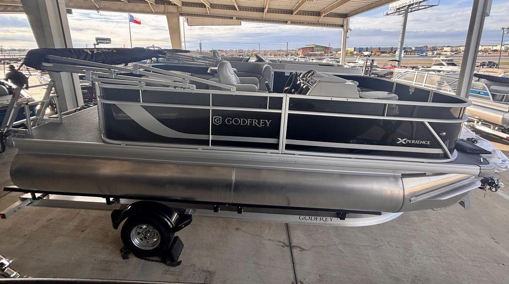 Godfrey Marine Xperience 1886 FX
