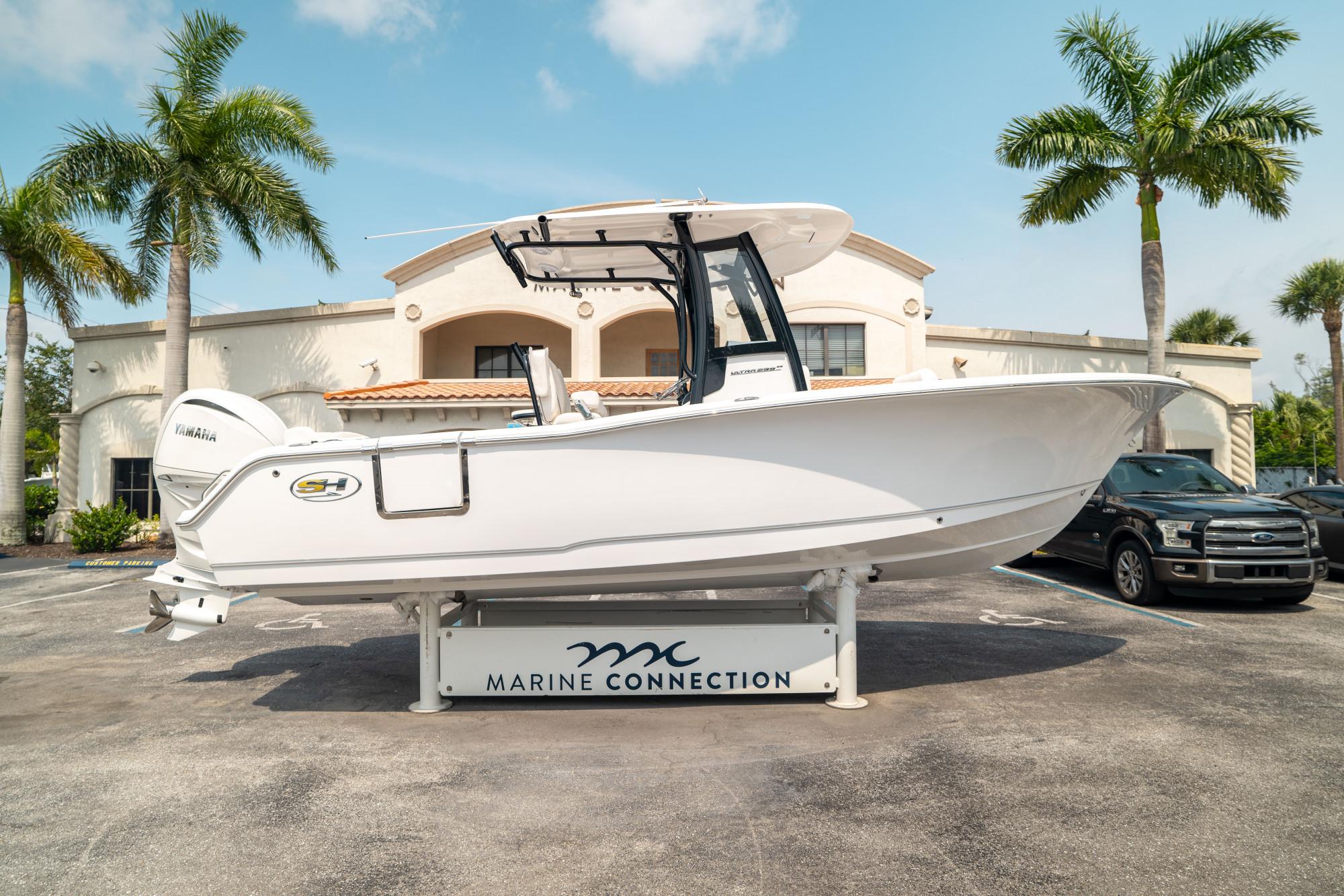 2025 Sea Hunt Ultra 239 SE, West Palm Beach Florida - boats.com