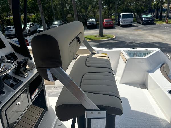 2025 Yamaha Boats 222 FSH Sport E