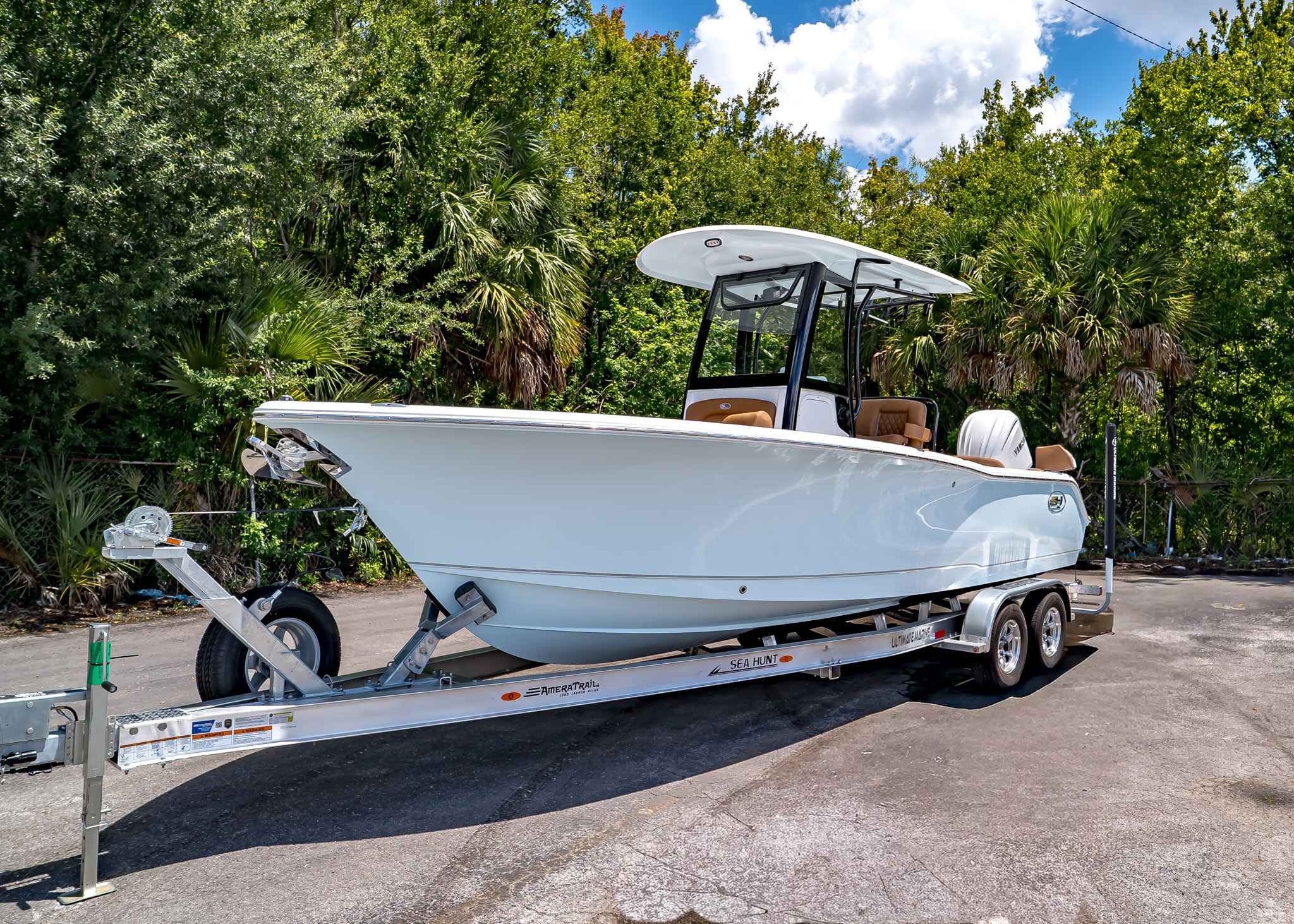 2026 Sea Hunt Ultra 245 SE