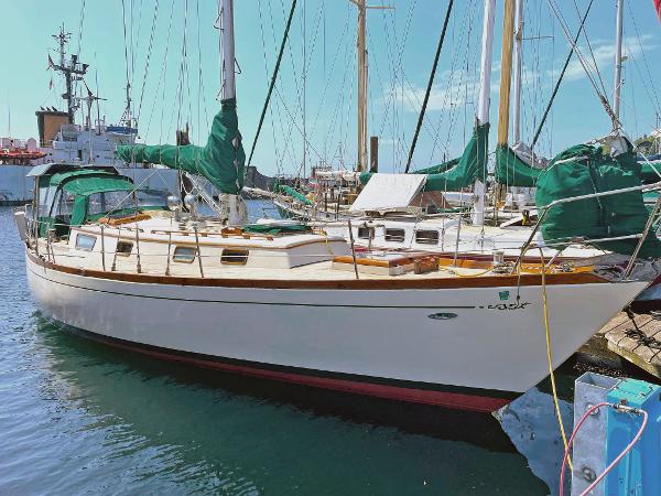 Cheoy Lee Offshore 41 Sloop Cheoy Lee 41 - Main Exterior
