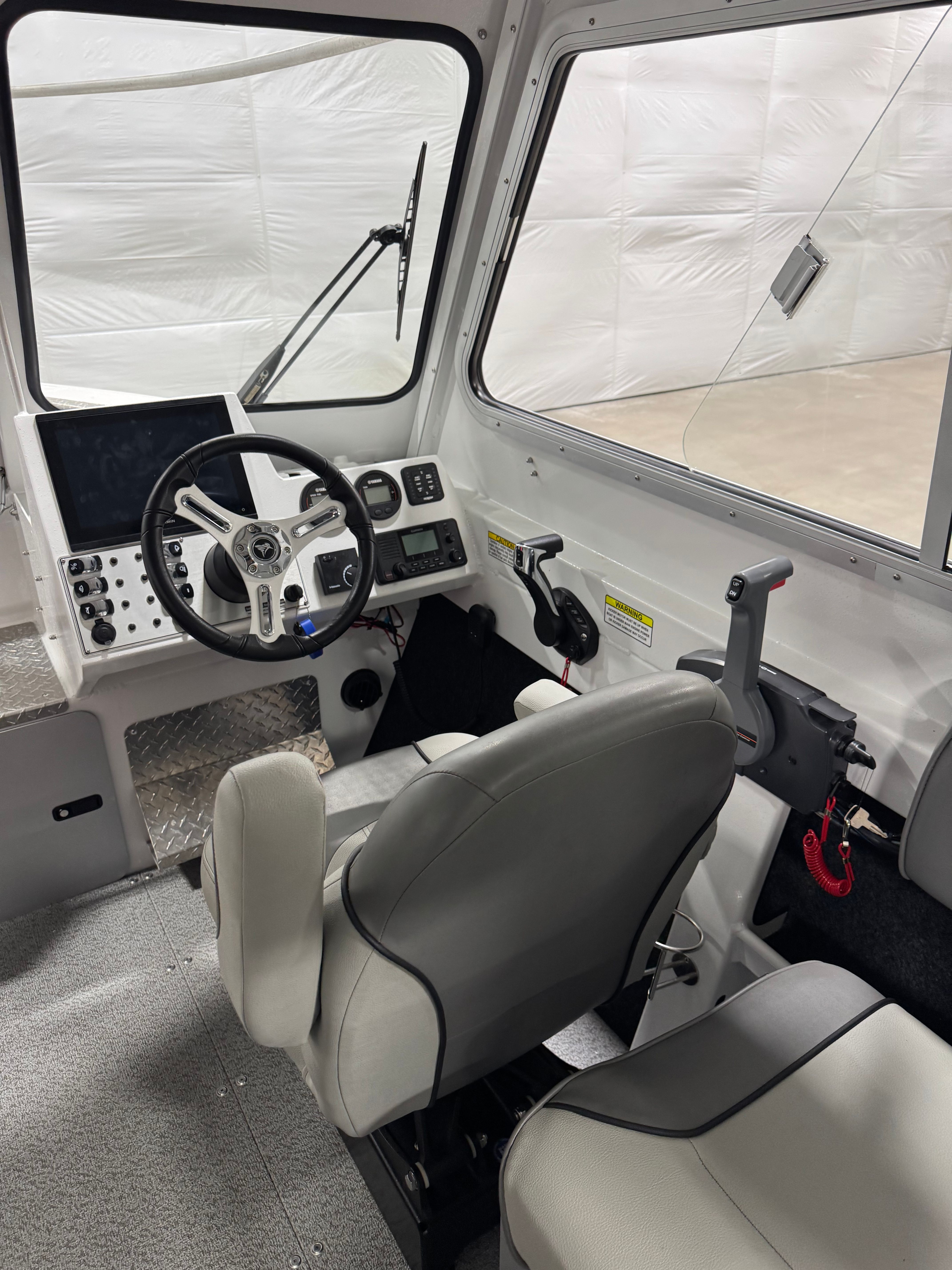 2023 KingFisher 2025 Escape HT
