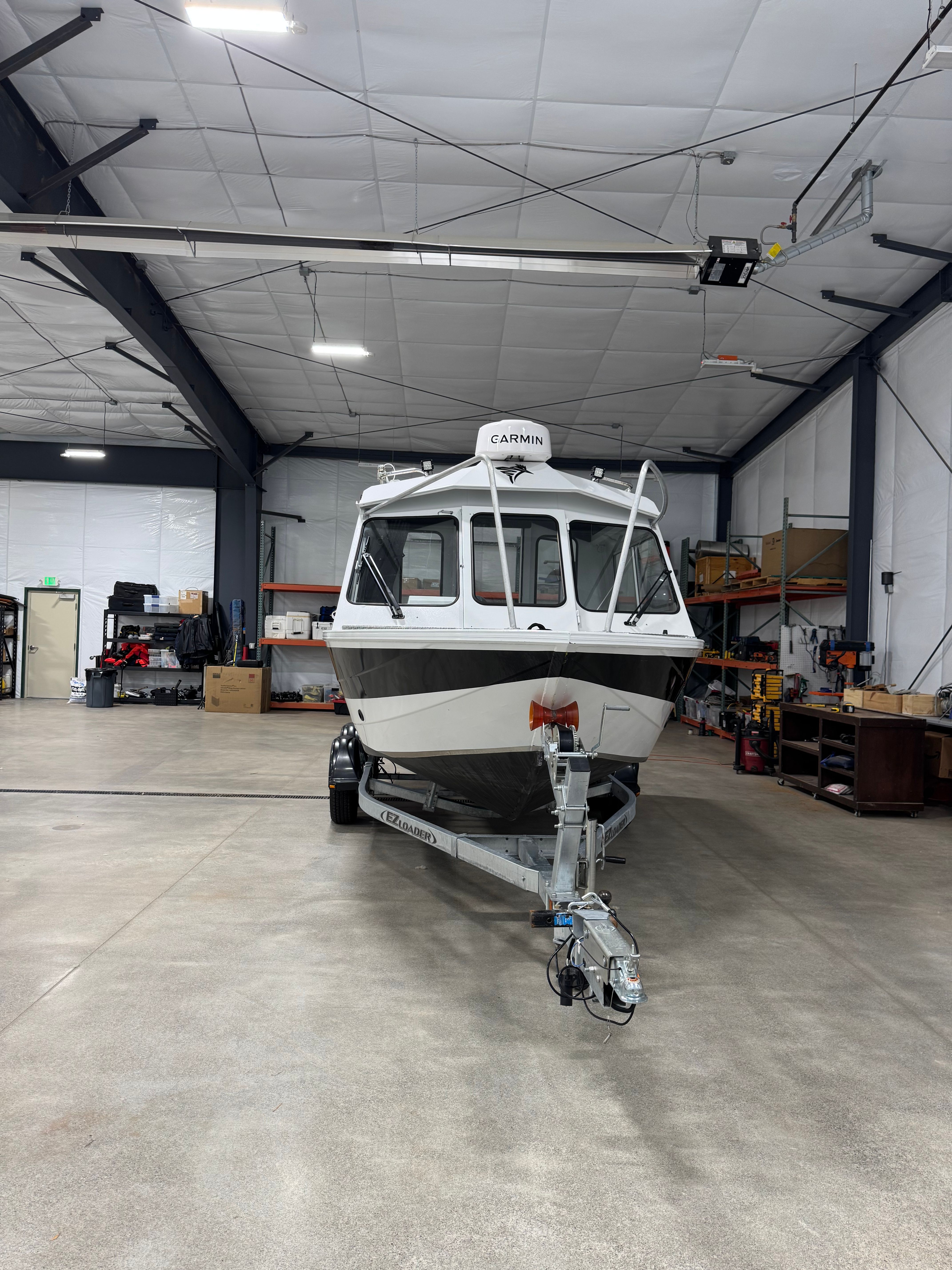 2023 KingFisher 2025 Escape HT