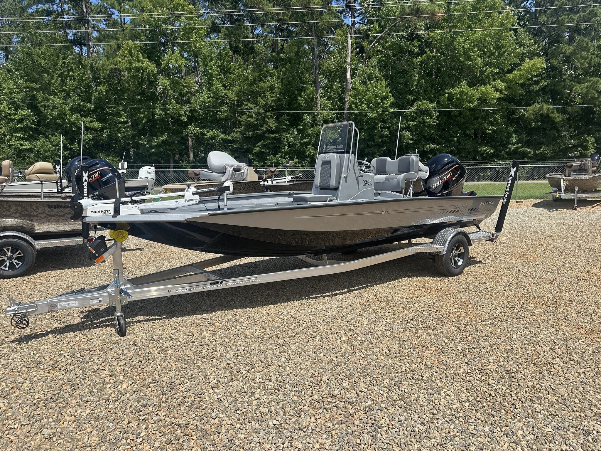 Xpress Hyper-Lift Bay Series H20 Bay