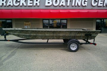2026 Tracker Grizzly 1860 Utility