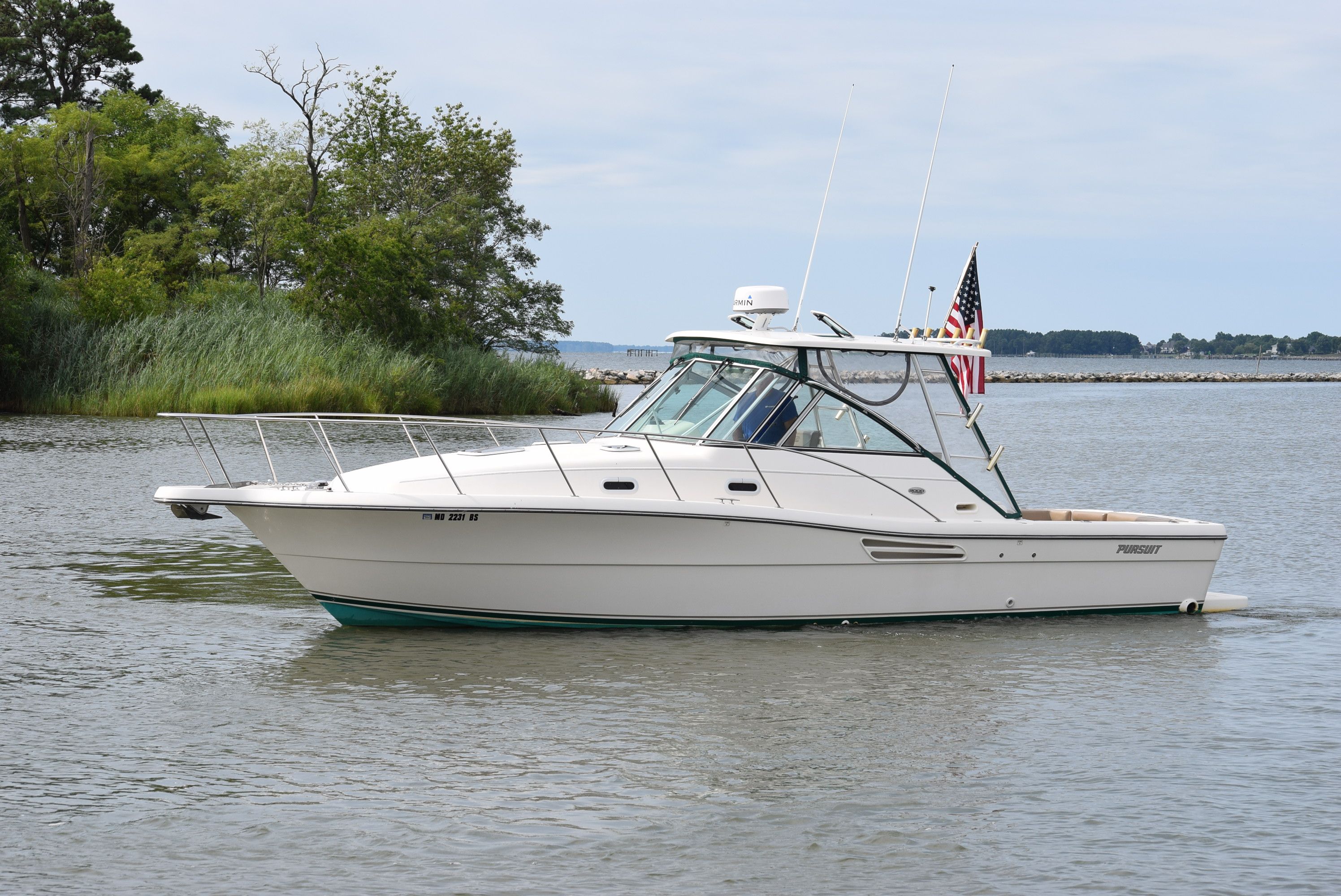 2003 Pursuit 3000 Express