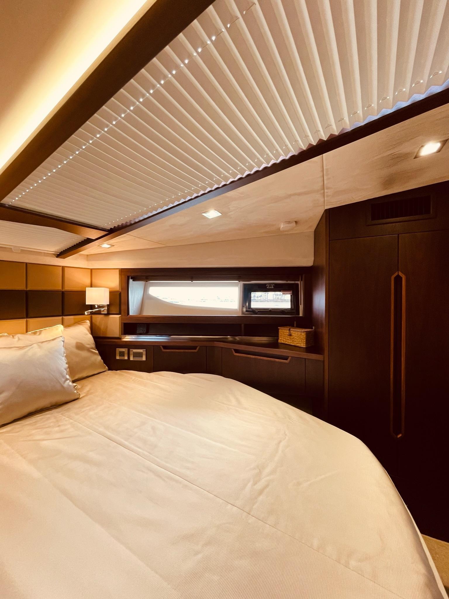 2020 Galeon 420 Fly