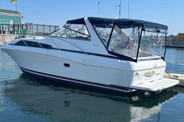 1998 Bayliner 3255 Avanti