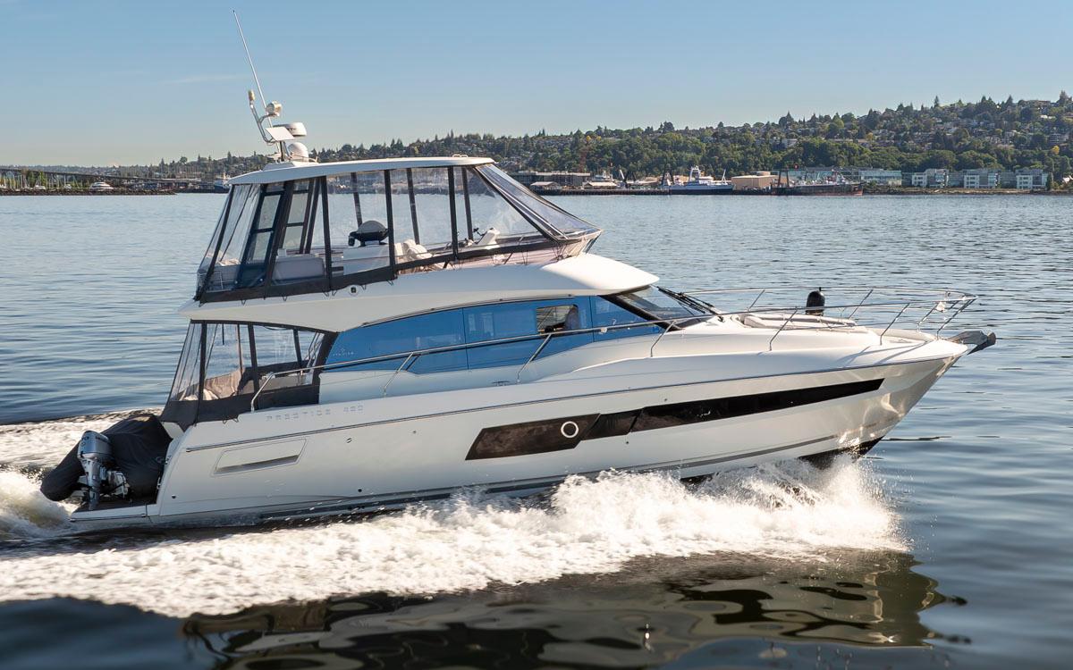2019 Prestige 460