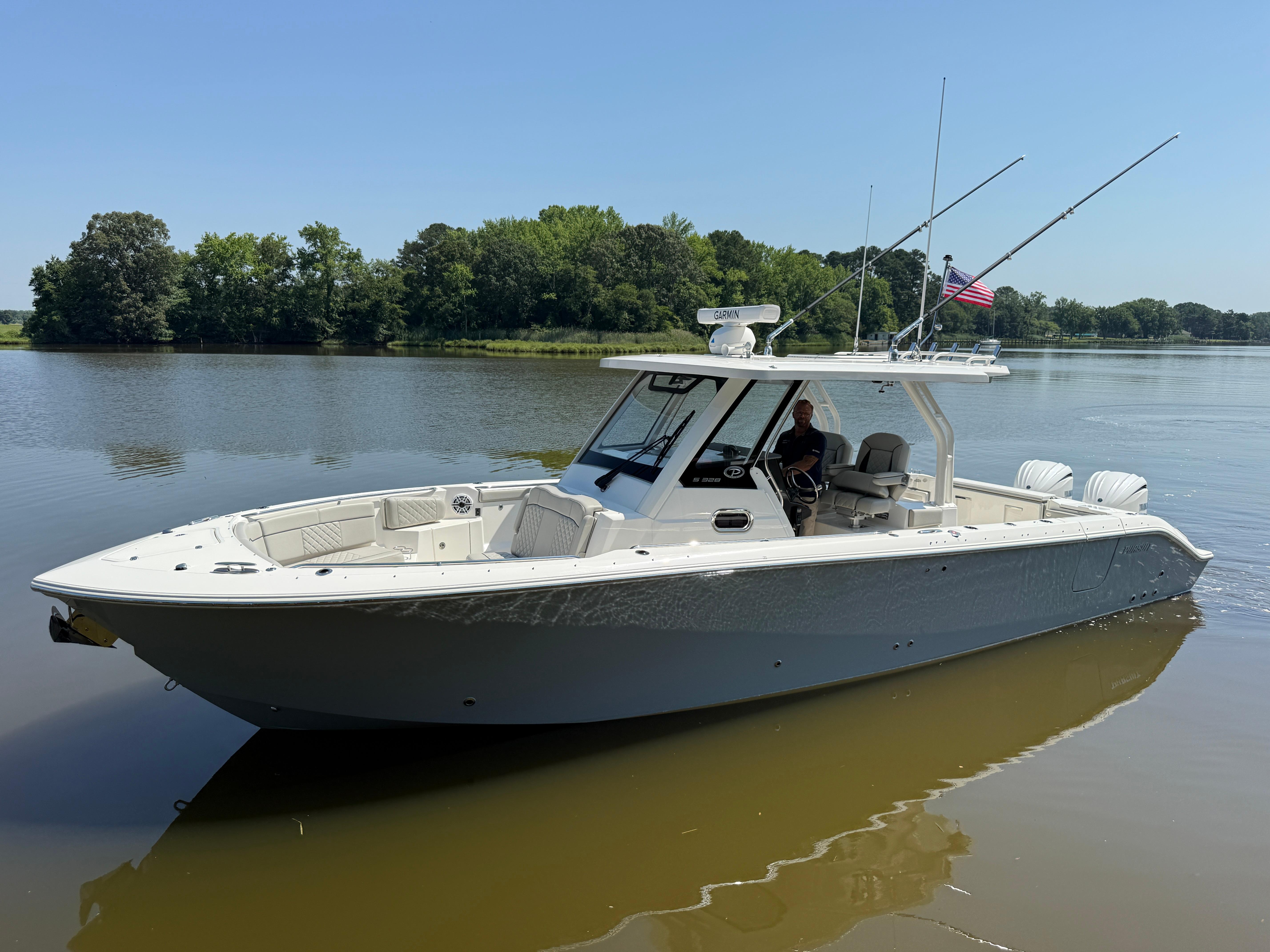 2024 Pursuit S 328 Sport