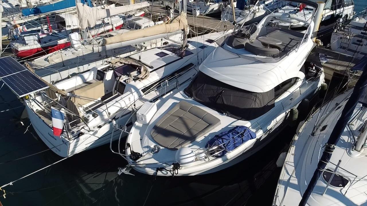 Beneteau Antares 36