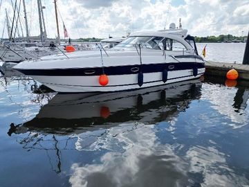 2006 Bavaria 35 HT