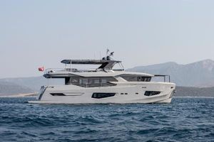 Numarine 26XP Hull #29 2025 Numarine 26XP Hull #29 yacht cruising on open water.