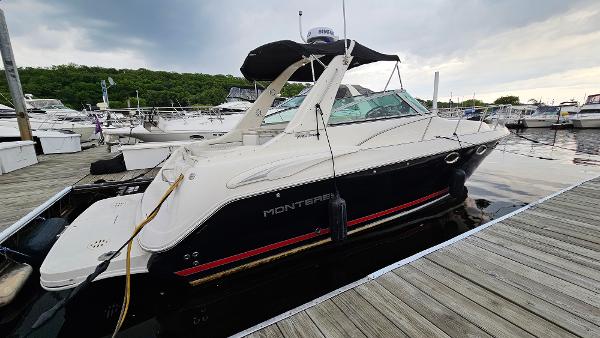 2003 Monterey 322 Cruiser