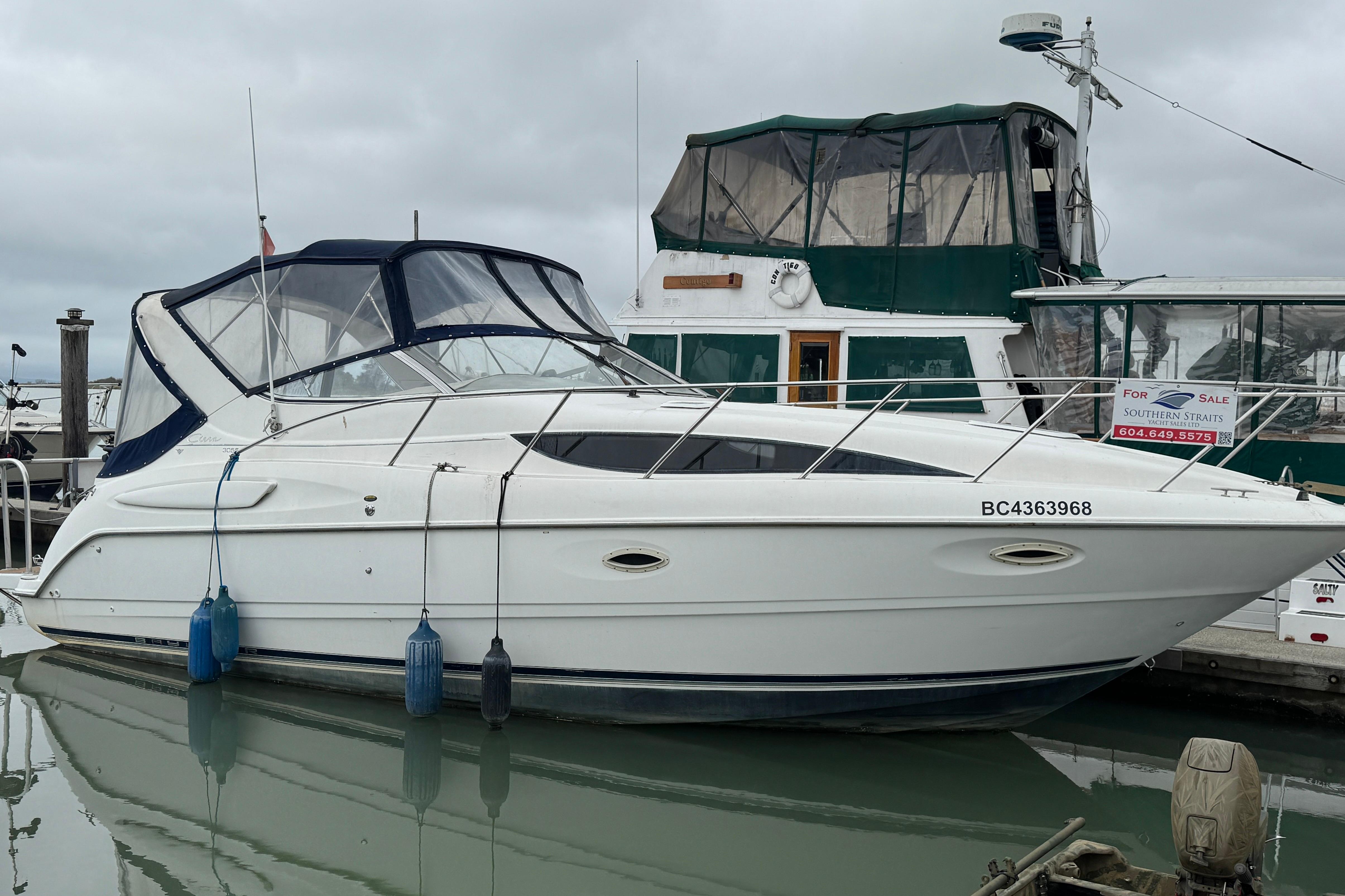 1999 Bayliner 3055 Ciera