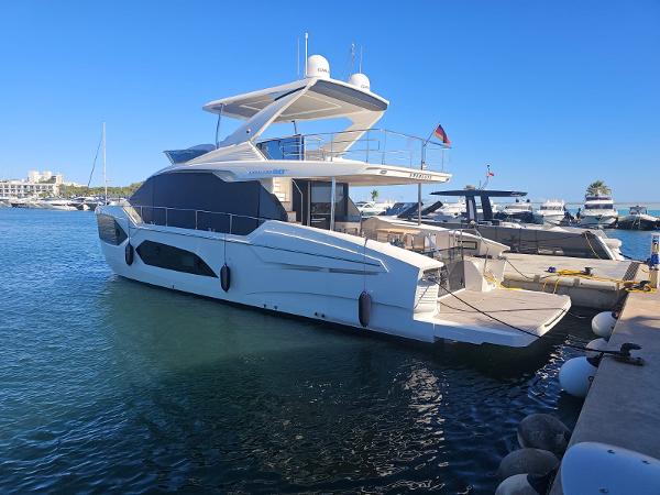2024 Absolute 60 Fly