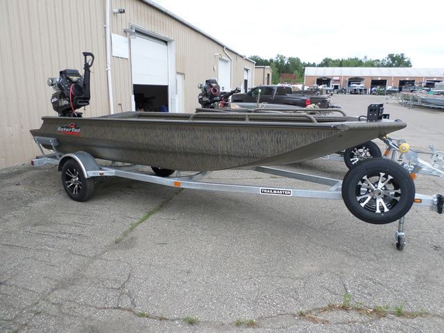 2025 Gator-tail Savage 1750 Mid Deck
