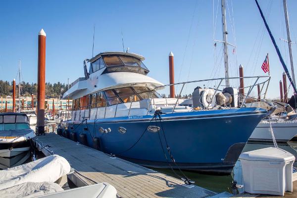 1987 Symbol 58' Skylounge