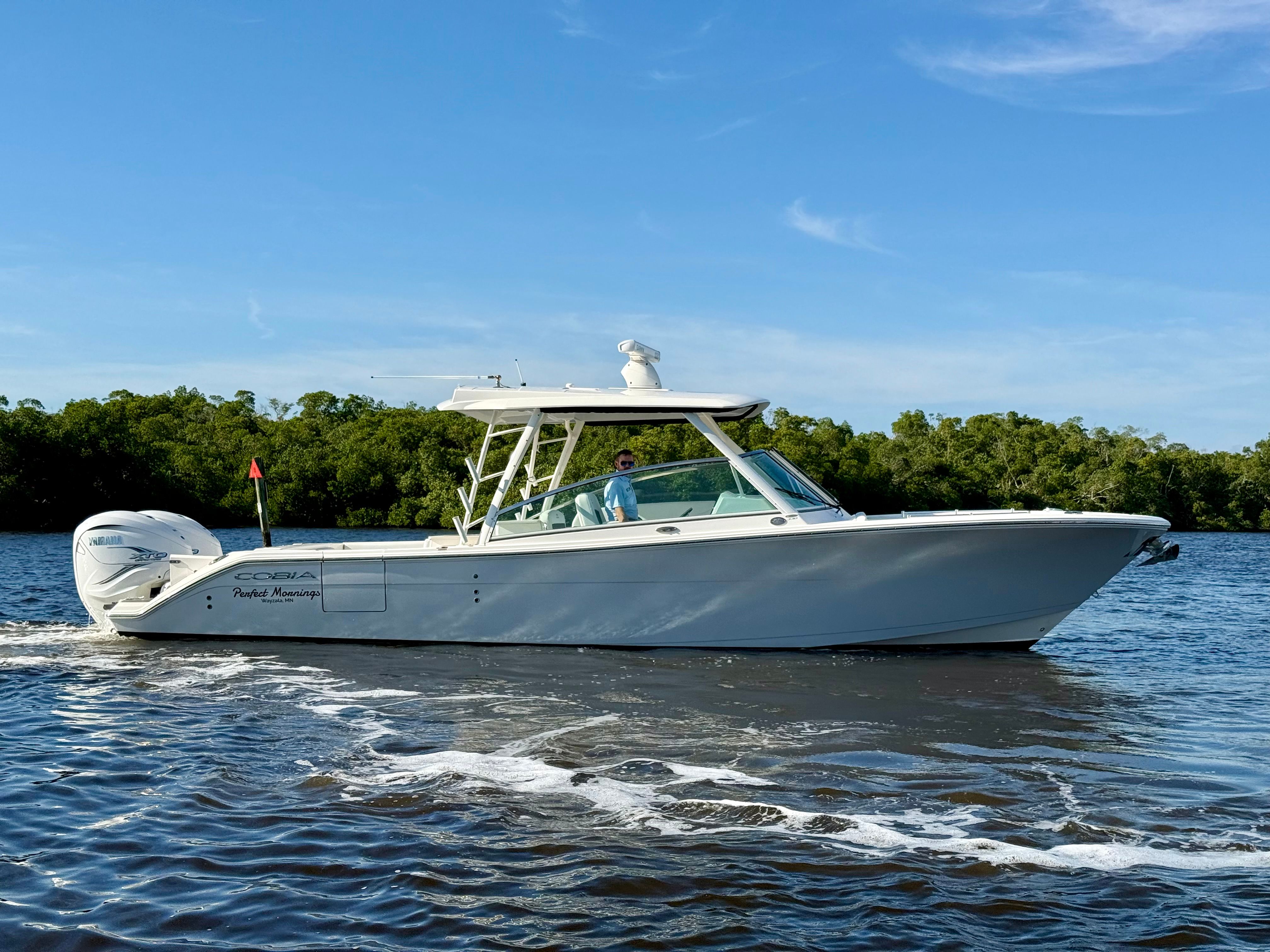 2022 Cobia 330 Dual Console